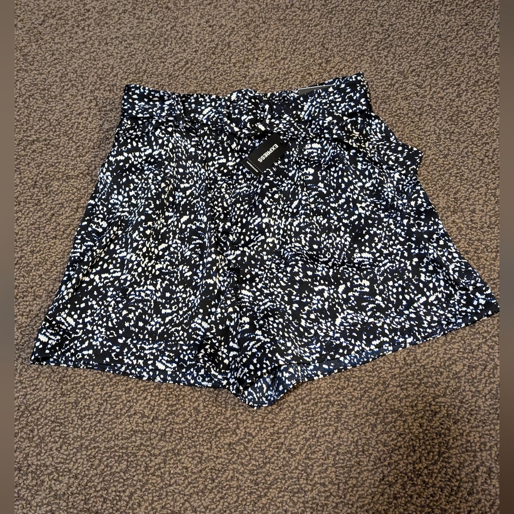 Express shorts